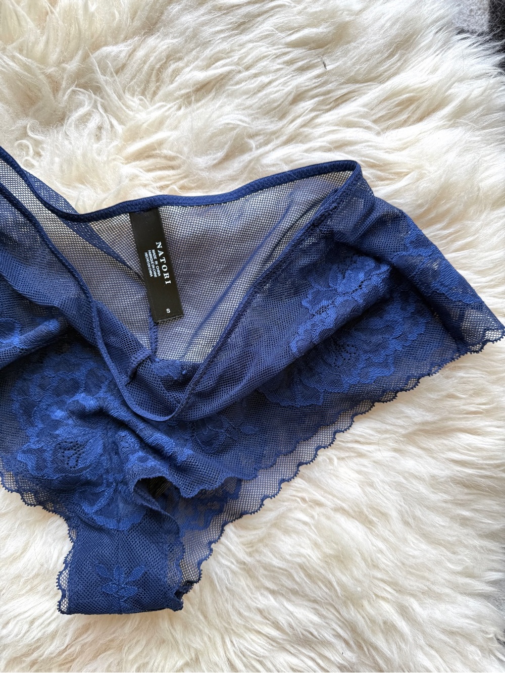 Natori NWOT Flora Girl Brief in Navy - Small - Picture 3 of 5
